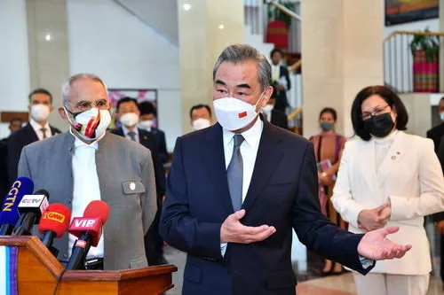 ▲▼王毅訪東帝汶。（圖／翻攝大陸外交部）