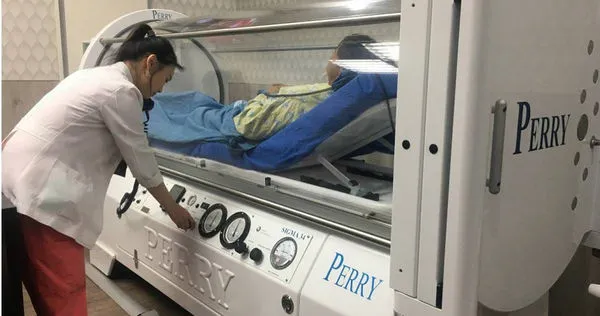 三總去年針對20名自費使用高壓氧治療的康復者進行統計，近半數表示有顯著進步，另一半則表示沒有變差。（示意圖／報系資料庫）