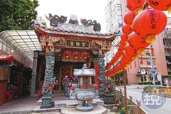 台北市芝山捷運站附近的廟宇，也是涂男的藏身處所之一。