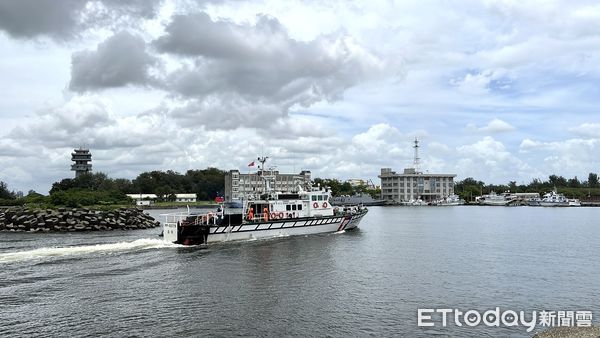 ▲新造100噸巡防艇投入執法，台南海巡隊增添新戰力。（圖／記者林悅翻攝，下同）