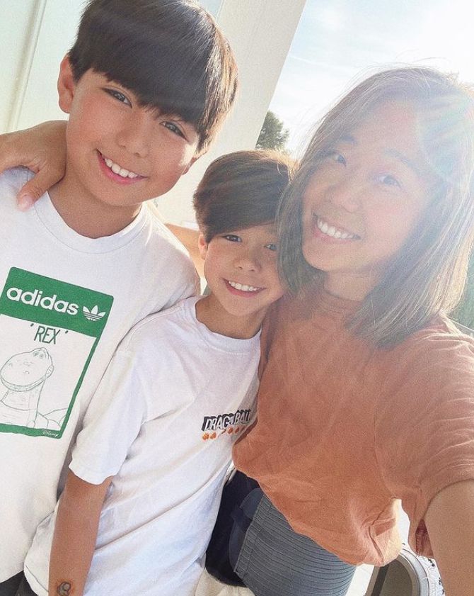 ▲王君萍和兒子感情很好，互動相當可愛。（圖／翻攝自Instagram／ping7446）