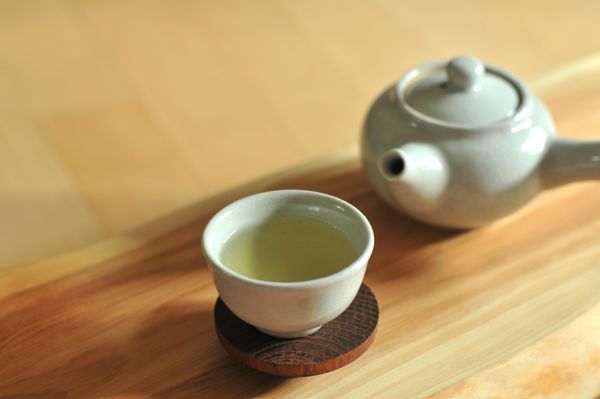 ▲▼泡茶、茶湯、水質、茶道、茶藝、綠茶。（圖／unsplash）