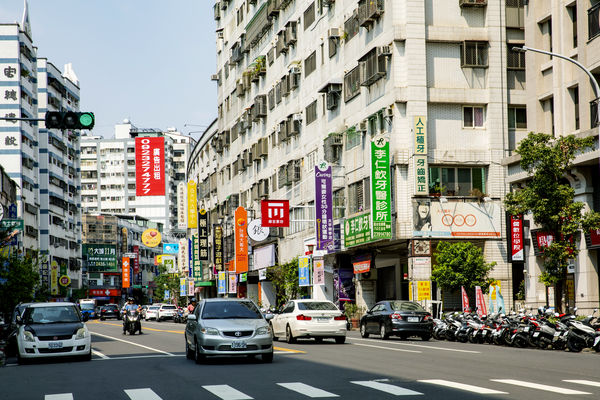 ▲▼佳福大於，中山路商圈,樹孝商圈。（圖／記者陳筱惠攝）