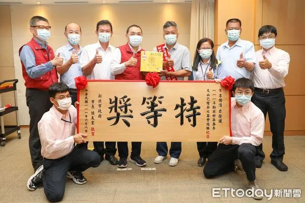 ▲天地人和釀出頂級新北好茶 坪林茶農李傳清奪冠軍特等獎。（圖／新北市農業局提供）