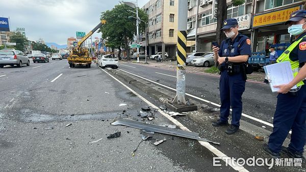 ▲▼小港區中山四路車禍。（圖／記者吳世龍攝）