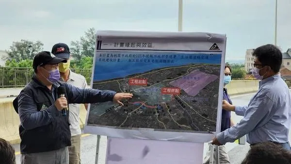 ▲鄭文燦視察「國道2號大園交流道至台15線新闢高速公路工程」。（圖／工務局提供）