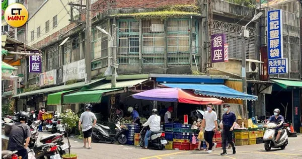 一名女網友表示，婆婆一直向自己討家用。（示意圖／張文玠攝）