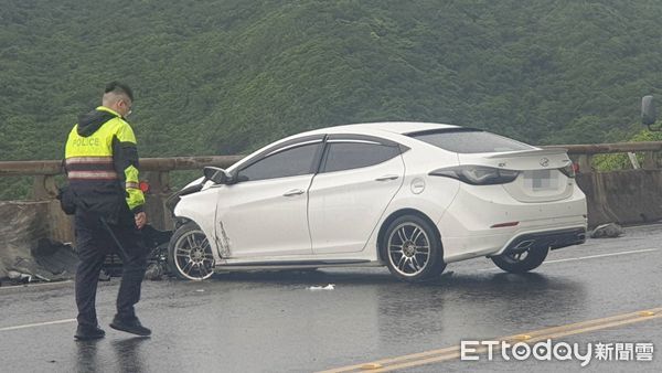 ▲▼基隆濱海公路發生自撞死亡車禍。（圖／記者郭世賢翻攝）