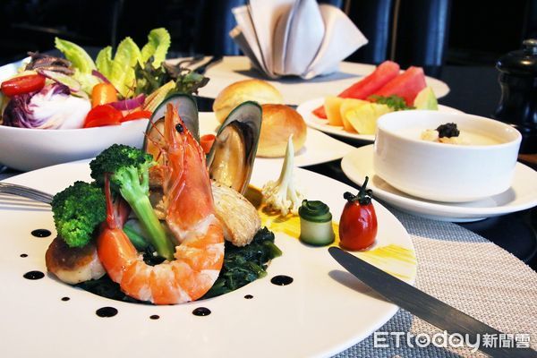 ▲水京棧國際酒店全新推出Ripple Food樂獨享套餐。（圖／高雄市觀旅局提供）