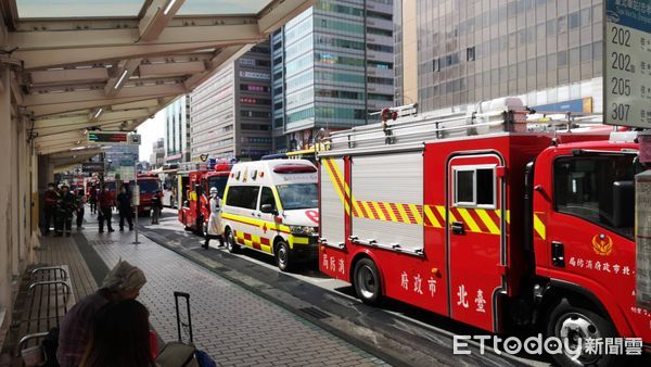 台北車站地下街火警。（圖／記者黃彥傑攝）