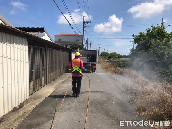 ▲台南市出現今年首例日本腦炎確定病例，個案為50餘歲男性，居住台南市北門區，衛生局加強清消。（圖／記者林悅翻攝，下同）