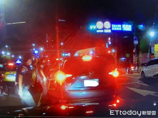 ▲▼曾經架設色情網站，散播球星不雅影片的余姓男子，因肇事逃逸被警方追捕。（圖／記者邱中岳翻攝）