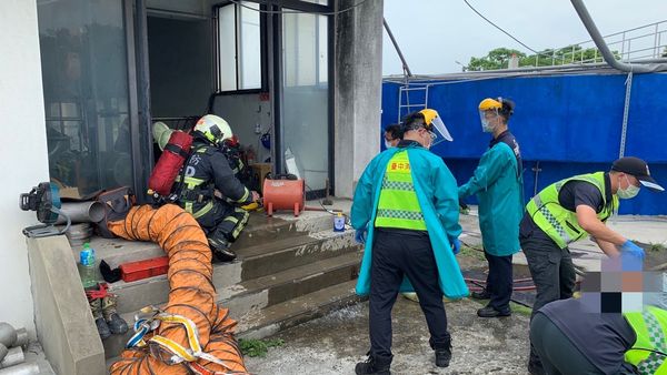 ▲▼大甲幼獅工業區有2人疑吸入沼氣，目前正在醫院搶救中。（圖／民眾提供，下同）