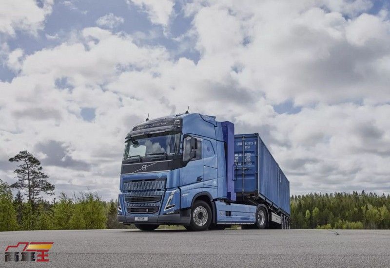 加氣 15 分鐘可跑 1,000 公里　Volvo Trucks 氫燃料卡車現正測試中