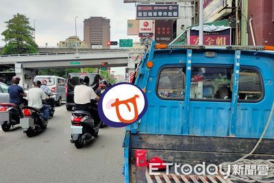 貨車旁被偷親！她怒拍照存證　「豬哥老司機」賊笑：妹子上車啊