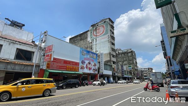 ▲▼ 台中,中區,中指屋,老屋,公園路。（圖／記者陳筱惠攝）