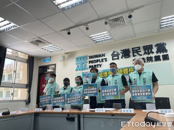 林右昌「畢業展」交出成績單？　民眾黨酸：為年底選舉辦造勢 | ETtod