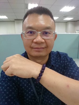 ღ▼ 民俗專家柯玠宏說，可以攜帶紫水晶保身 。（Picture /柯玠宏提供）
