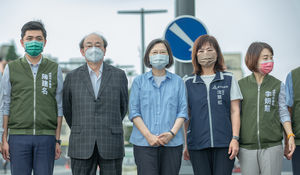 雨下不停！民進黨取消新竹縣市造勢　蔡英文輔選行程喊卡