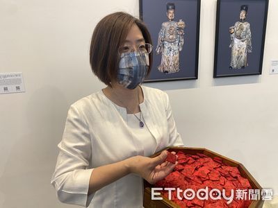 Youtuber帶平安符參觀「殭屍展」　館方將送千個「純手工香灰符」