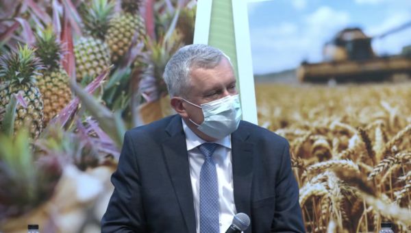 ღ▼立陶宛農業部吉爾卓帝斯次長訪問團麻豆會。（Picture /翻攝自外交部直播） 