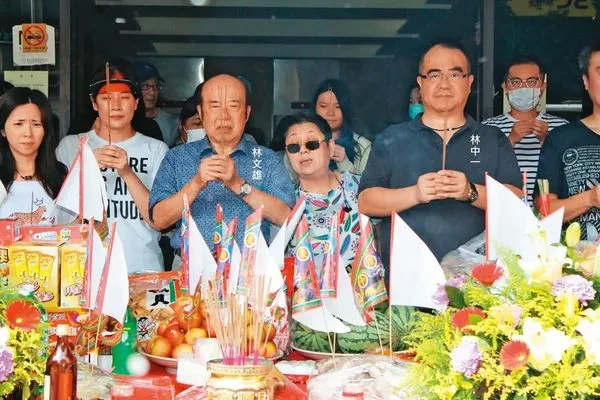 東南亞集團是國內知名的外籍移工仲介公司，林文雄與長子林中一創辦後，由林中一擔任負責人。（翻攝東南亞人力仲介臉書）