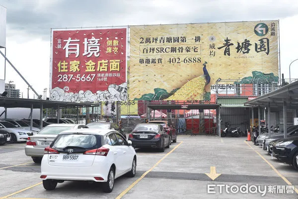 ▲▼消費,經濟,桃園青埔特區,市地重劃區,房地產,商業區,店面租金,經濟,房市,房價,財經,景氣,六都,投資,工作機會,住宅區,不動產,打房,居住正義,都市更新,土增稅,土地增值稅,養地,建案。（圖／記者李毓康攝）