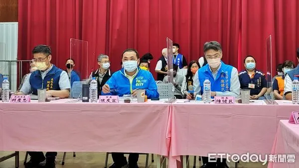 ▲新北行動治理座談前進汐止 侯友宜傾聽民意交通再優化。（圖／新北市民政局提供）
