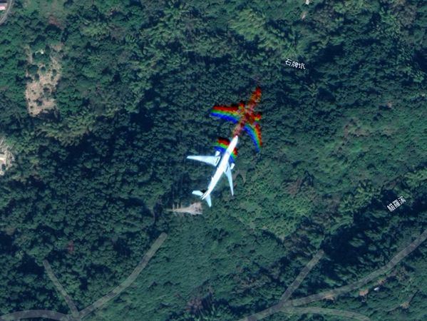 ▲▼ 網上瘋傳Google Maps拍下彰化山區有飛機迫降。（圖／翻攝Google Maps）