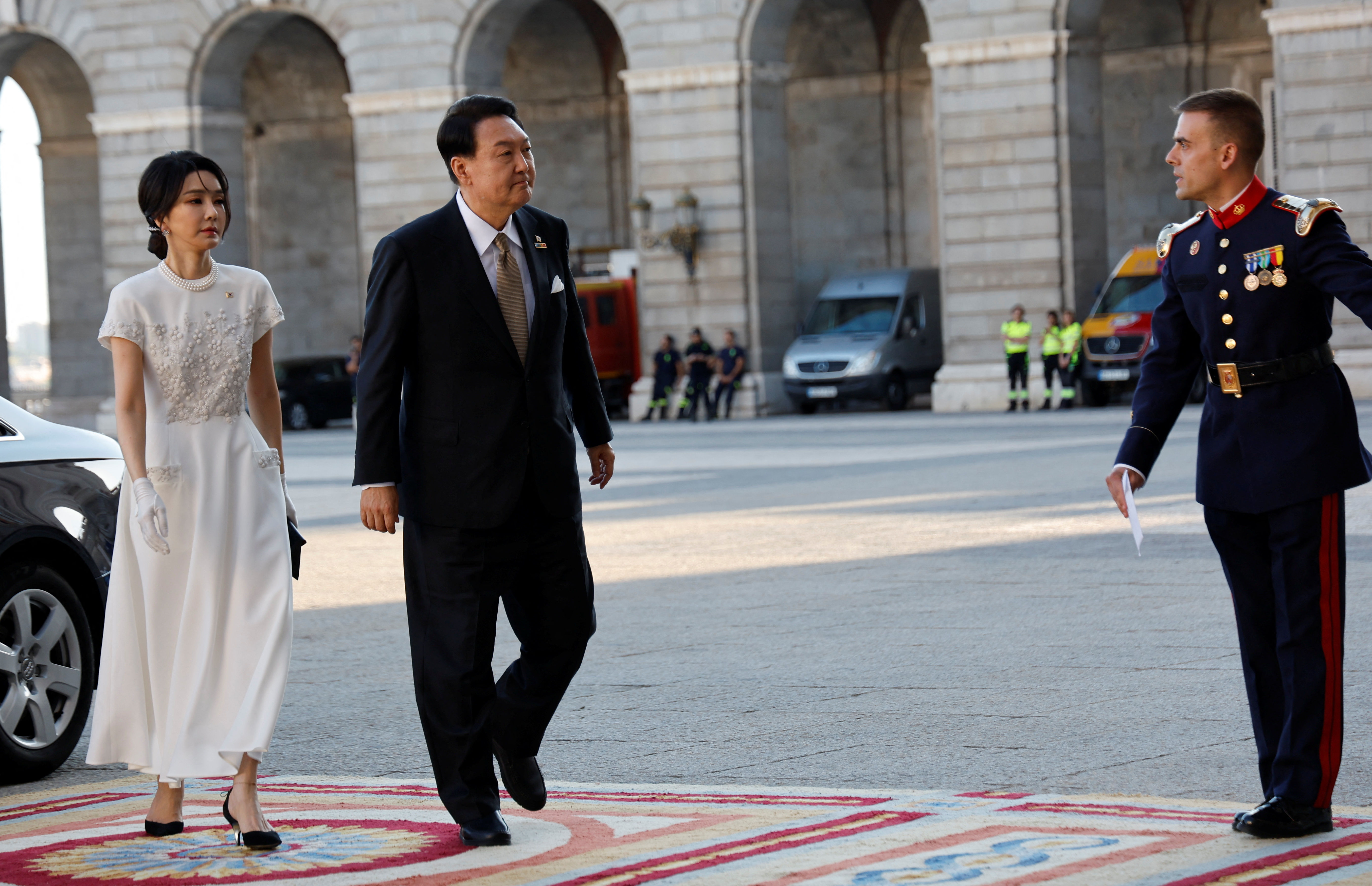 ▲▼南韓總統尹錫悅、妻子金建希出訪西班牙馬德里，受邀出席北約組織峰會。（圖／路透社）