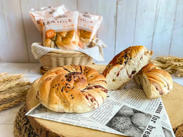 ▲▼萊爾富獨家4款無蛋奶麵包。（圖／萊爾富提供）