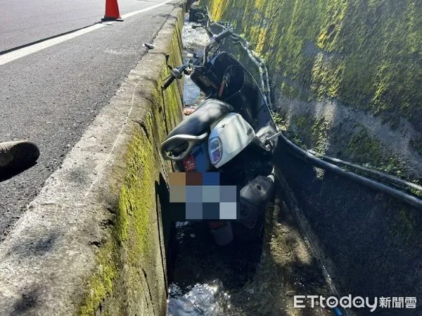 ▲▼      南投死亡車禍       。（圖／民眾提供）