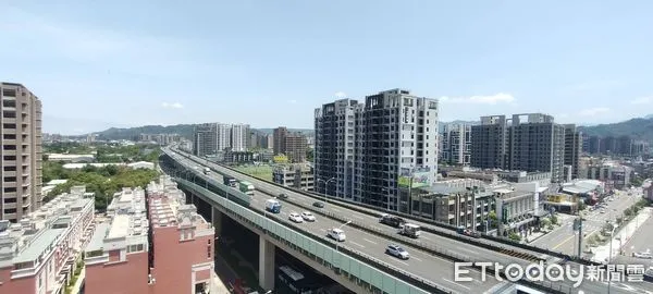 ▲▼太平房市,74快速道路             。（圖／記者陳筱惠攝）