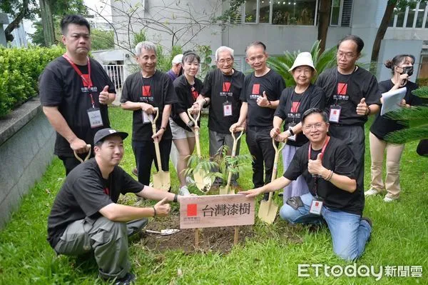 ▲漆藝人齊聚慶祝7月7日台灣漆藝日。（圖／國立台灣工藝研究發展中心提供，下同）