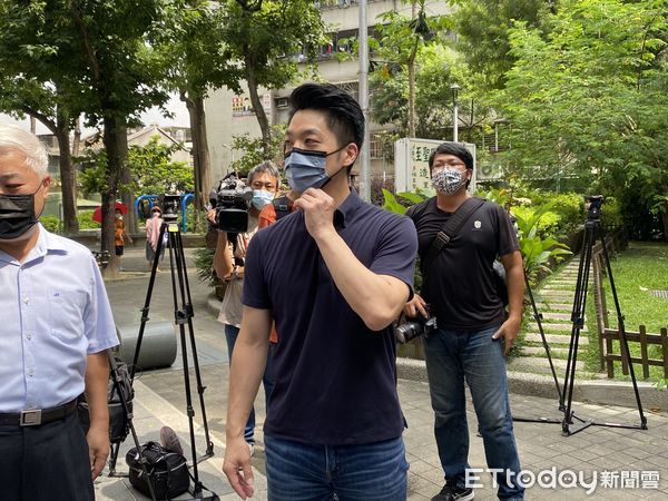 ▲▼ 國民黨台北市參選人蔣萬安出席里民活動。（圖／記者崔至雲攝）