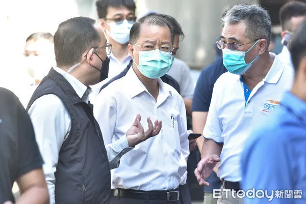 ▲▼行政院長蘇貞昌視察中央興辦文山景美社會住宅預定地,警政署長黃明昭到場督導維安部署。（圖／記者李毓康攝）