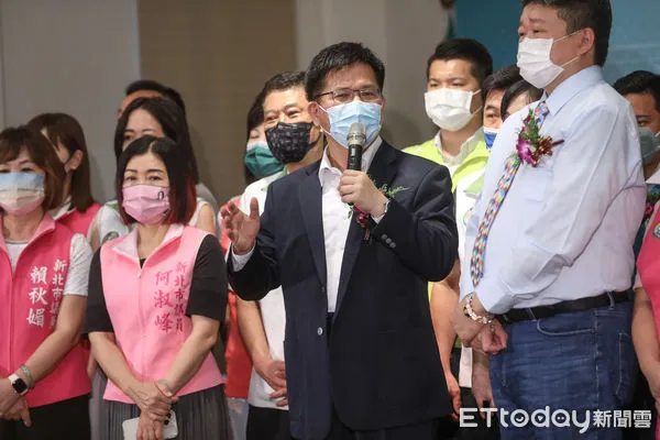 ▲民進黨新北市長參選人林佳龍出席「第七屆黨部主委暨執評委交接典禮」。（圖／記者林敬旻攝）