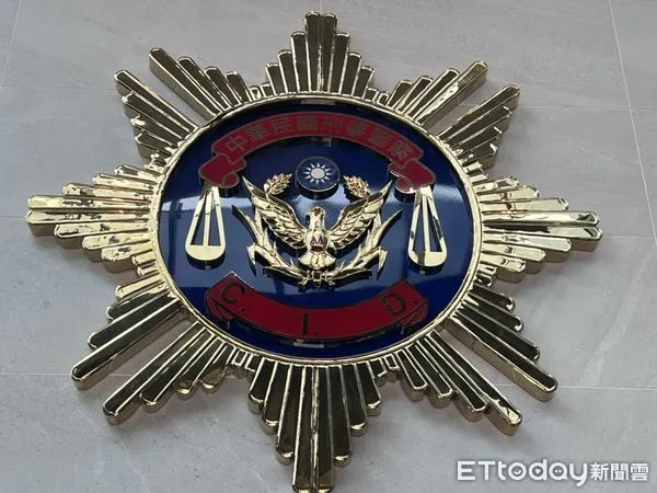 ▲▼夫妻在走廊上演活春宮「解鎖新地點」，監視器畫面瘋傳，2人不忍了，提出刑事告訴。（圖／記者邱中岳攝）