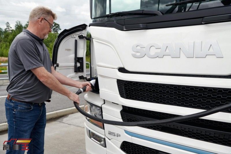 Scania 領先同業引進　全台首輛 26 噸純電大貨車今年投入營運