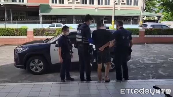 ▲▼侯姓男子遭警攔查後，先表現配合態度，結果竟突然棄車逃逸，仍被員警壓制逮捕。（圖／吉安警分局提供，下同）