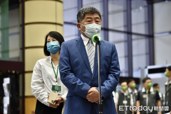 快訊／新書自爆曾申請綠卡　陳時中：決定根留台灣不辦了 | ETtoday