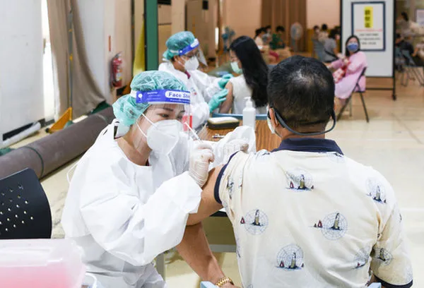 ▲桃園+2,607例本土個案