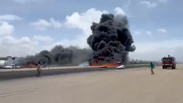 ▲▼索馬利亞首都摩加迪休（Mogadishu）發生客機迫降翻覆事故。（圖／路透）