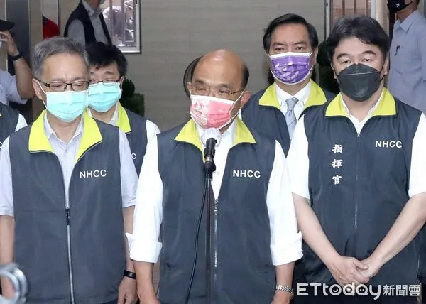 ▲▼蘇貞昌出席「嚴重特殊傳染性肺炎中央流行疫情指揮中心」擴大防疫會議 王必勝 薛瑞元 張上淳。（圖／記者屠惠剛攝） 