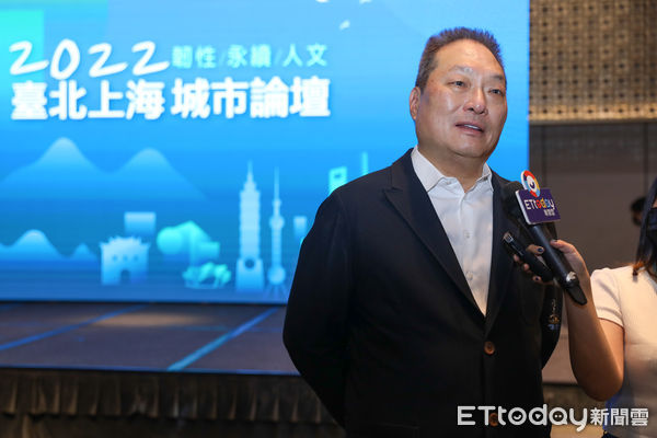 ▲東森集團總裁王令麟出席2022台北上海雙城論壇。（圖／記者林敬旻攝）