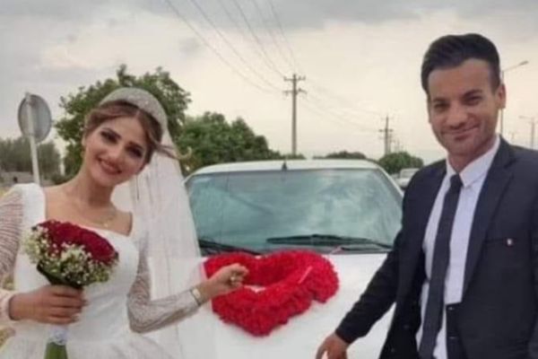 ▲▼ 伊朗24歲新娘拉蓋伊（Mahvash Leghaei）在婚禮上遭擊斃。（圖／翻攝推特）