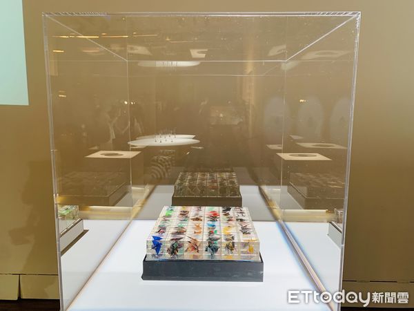 ▲▼藝術家野老朝雄首度來台舉行個人展覽，「野老朝雄 CONNET連結」展現幾何藝術魅力。（圖／記者林育綾攝）