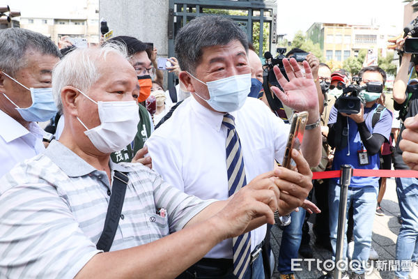 柯文哲嗆「有本事把陸商趕回去」　陳時中酸：無稽之談 | ETtoday政