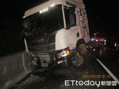 有夠衰！國道崗山段6車追撞4人傷　她開最前面被測出酒駕移送