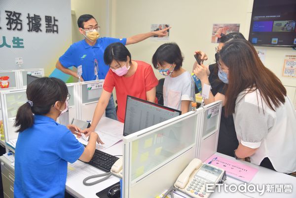 ▲宜蘭縣政府向南投取經媒合「銀世代勞動力」的做法。（圖／南投縣政府提供，下同）